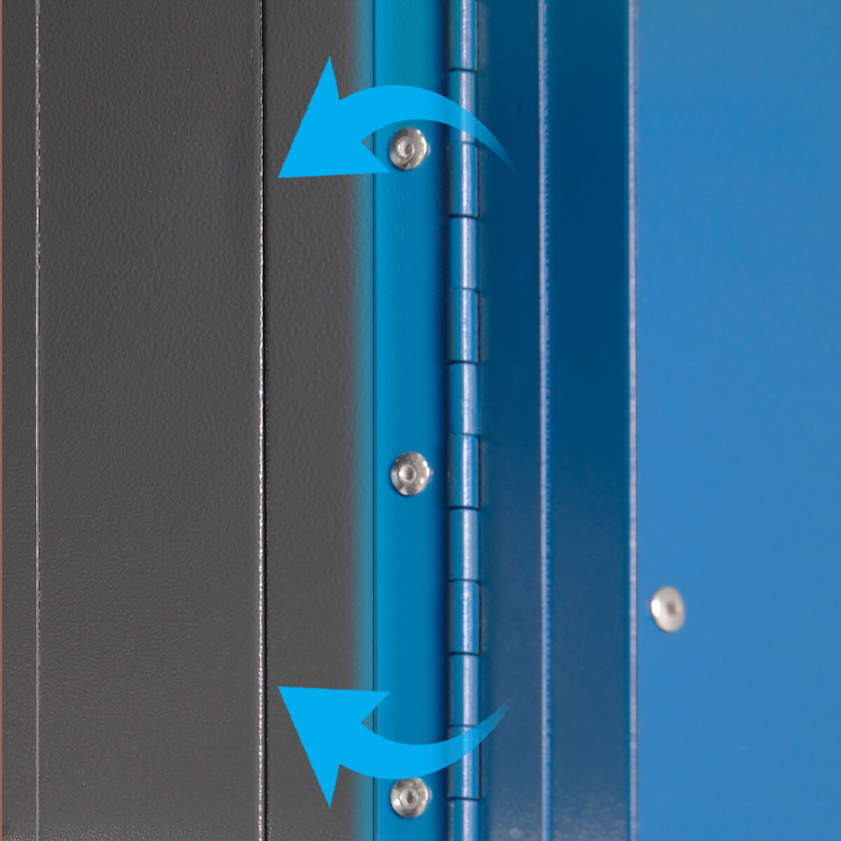 Full-length_piano_hinge_on_Yolin_Urban_battery_charging_cabinet