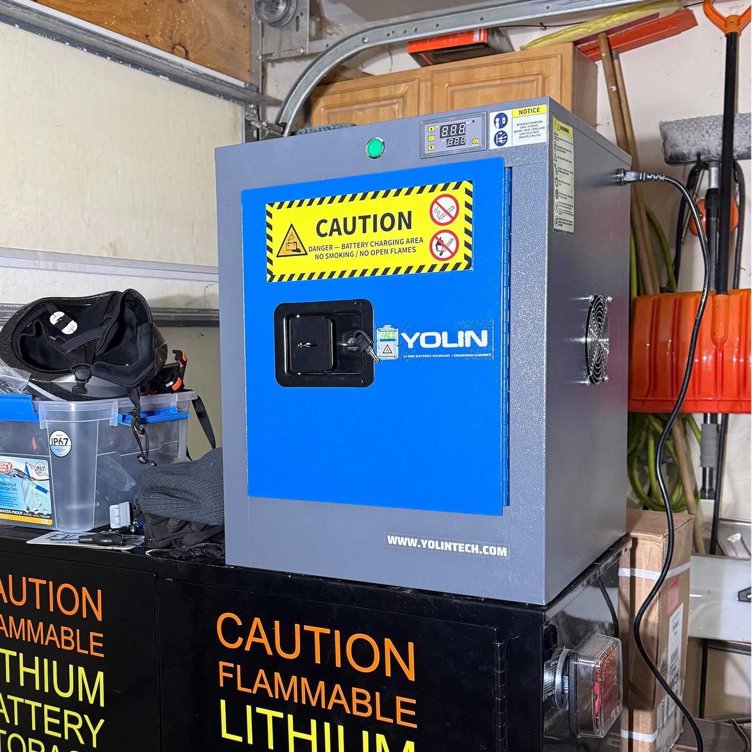 Yolin Lithium-Ion Battery Charging Cabinet - Urban