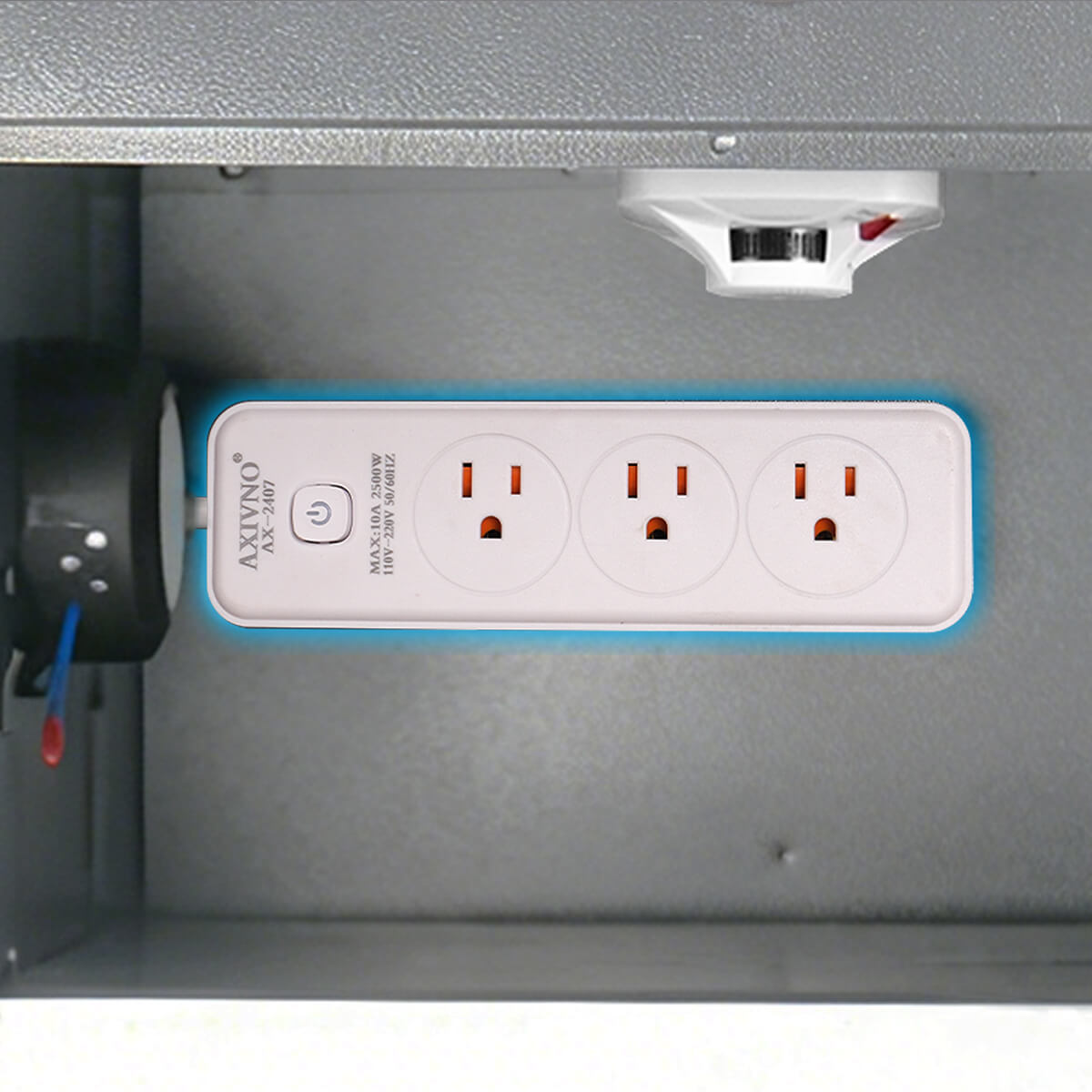 built-in_3-outlet_power_strip_attached_to_a_Yolin_Urban_battery_charging_cabinet